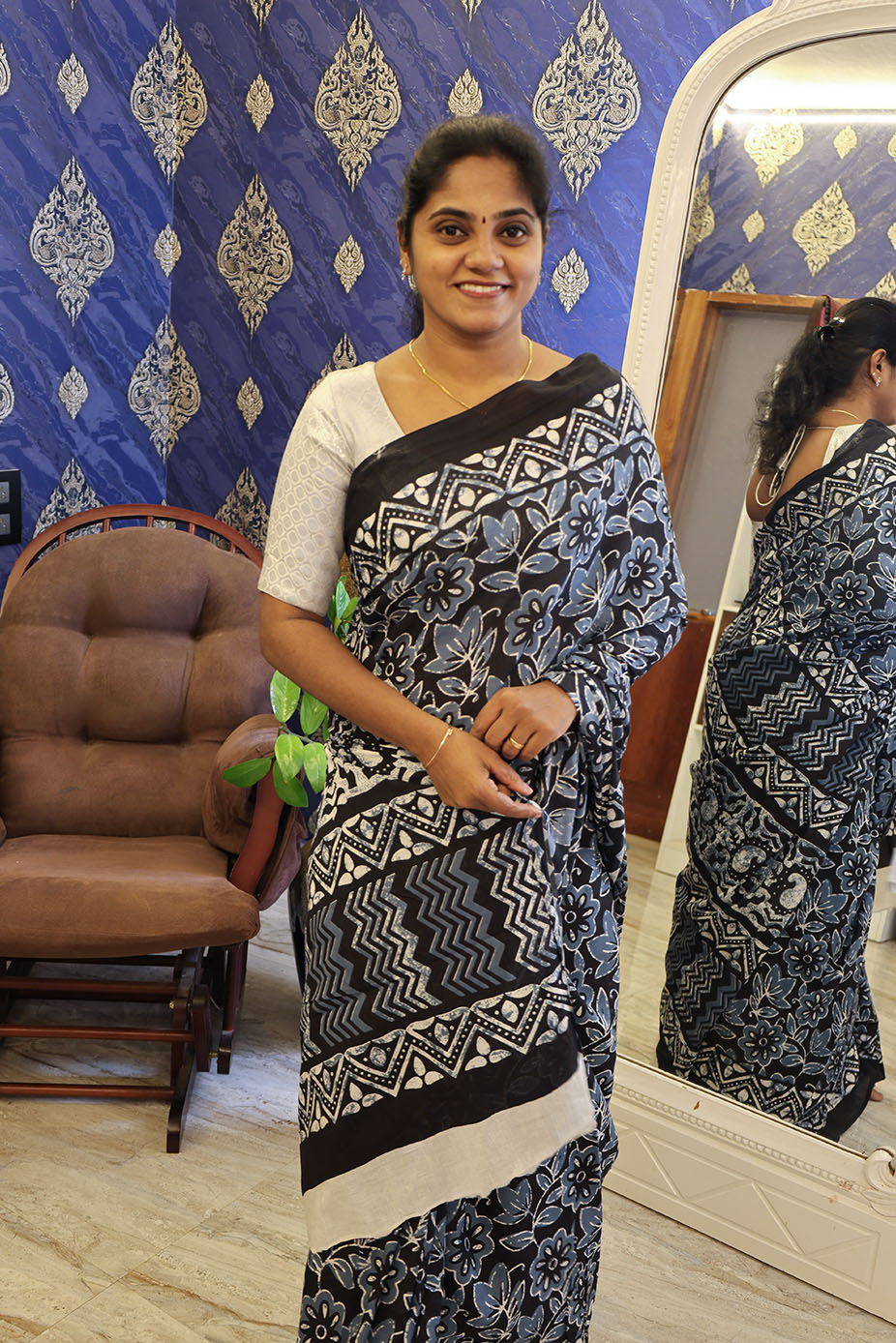black-saree-with-white