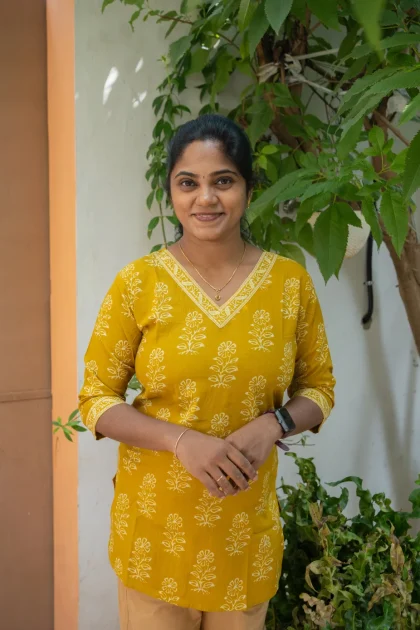 Cottom Straight V Neck Border Short Top Golden Yellow